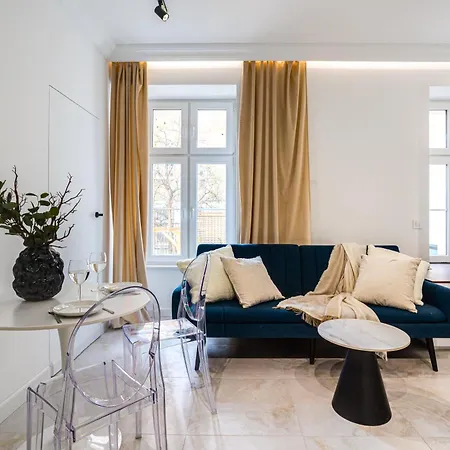 Modern Garbary 62 Złoto&design *