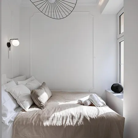 Modern Garbary 62 Złoto&design